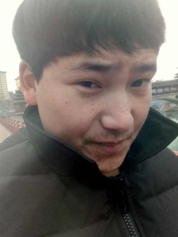 侗族青年作家超超的第二张照片--锦屏交友中心